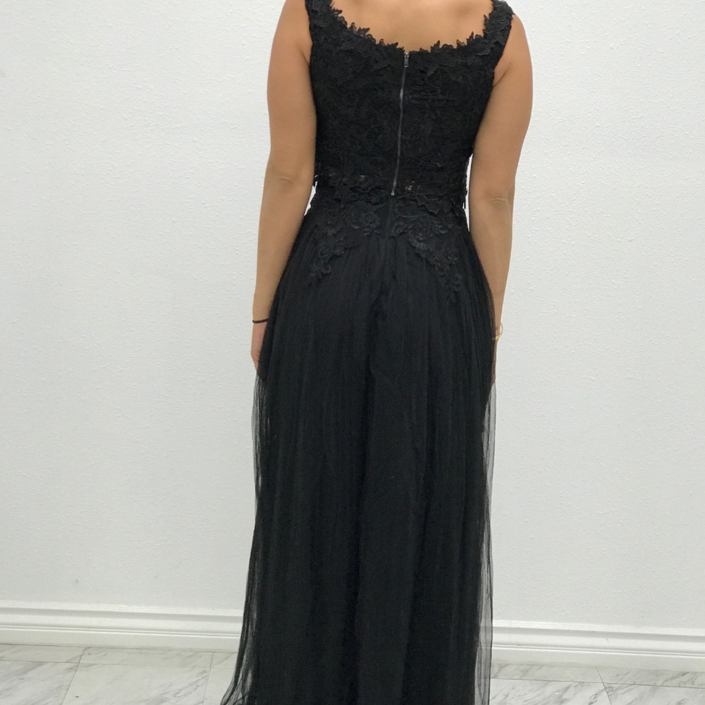 Black lace and tulle long skirt set - Picture 3 of 5
